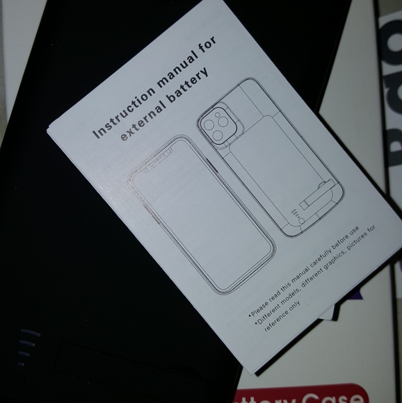 COPY - IPhone 11 PRO Charging Case *Black* + Kick… - Picture 3 of 6